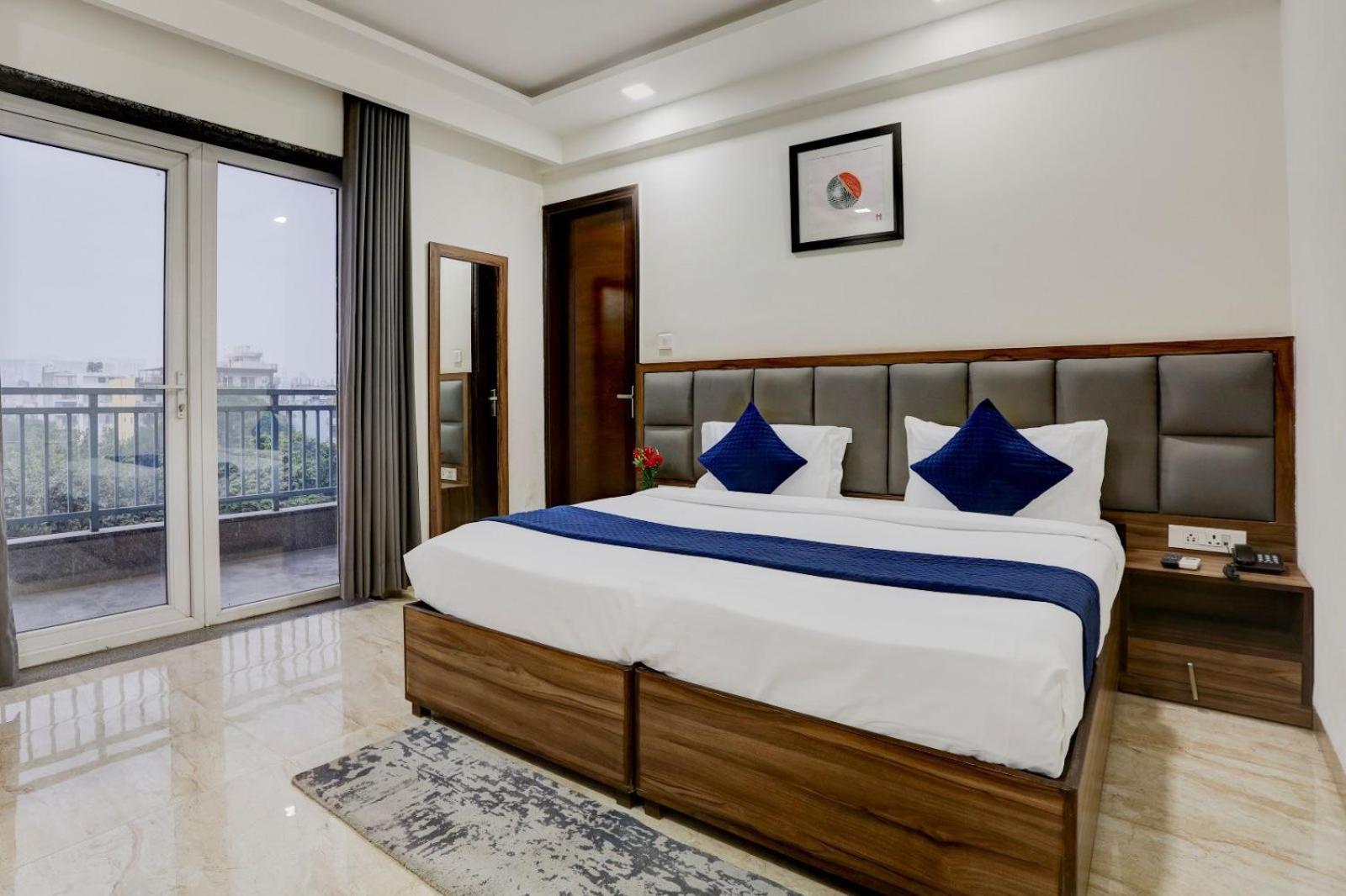 Hotel Greysky Medicity Gurgaon Dış mekan fotoğraf