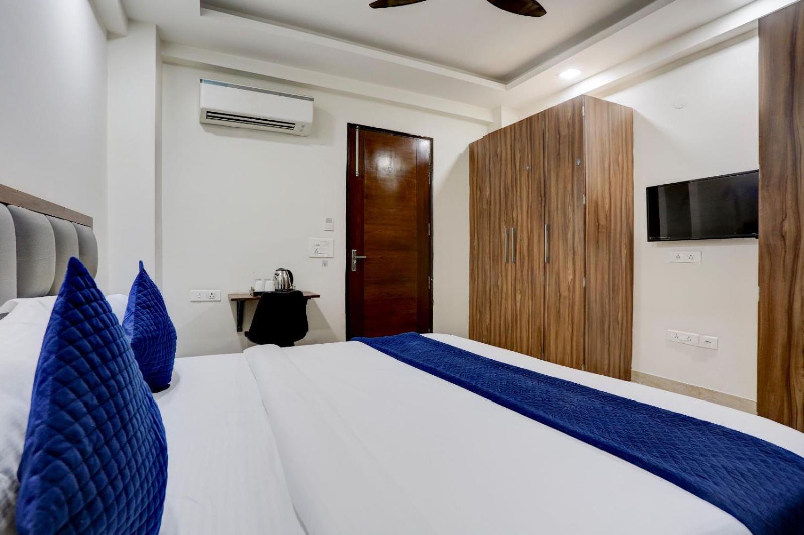 Hotel Greysky Medicity Gurgaon Dış mekan fotoğraf