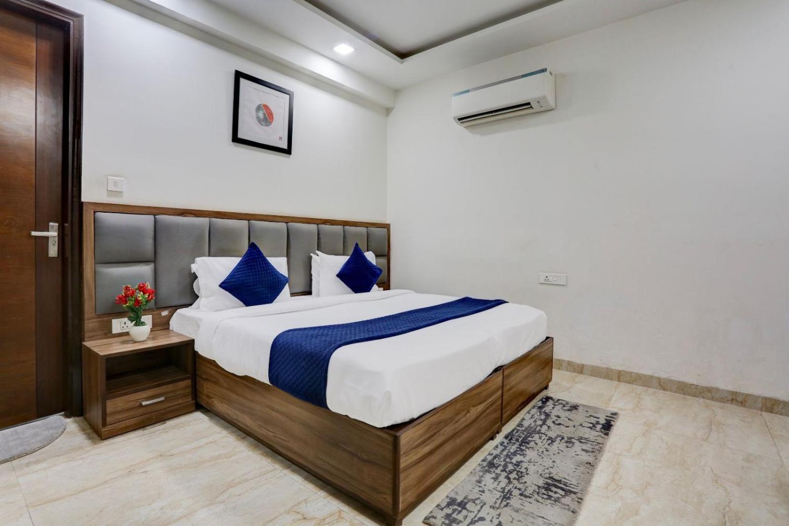 Hotel Greysky Medicity Gurgaon Dış mekan fotoğraf