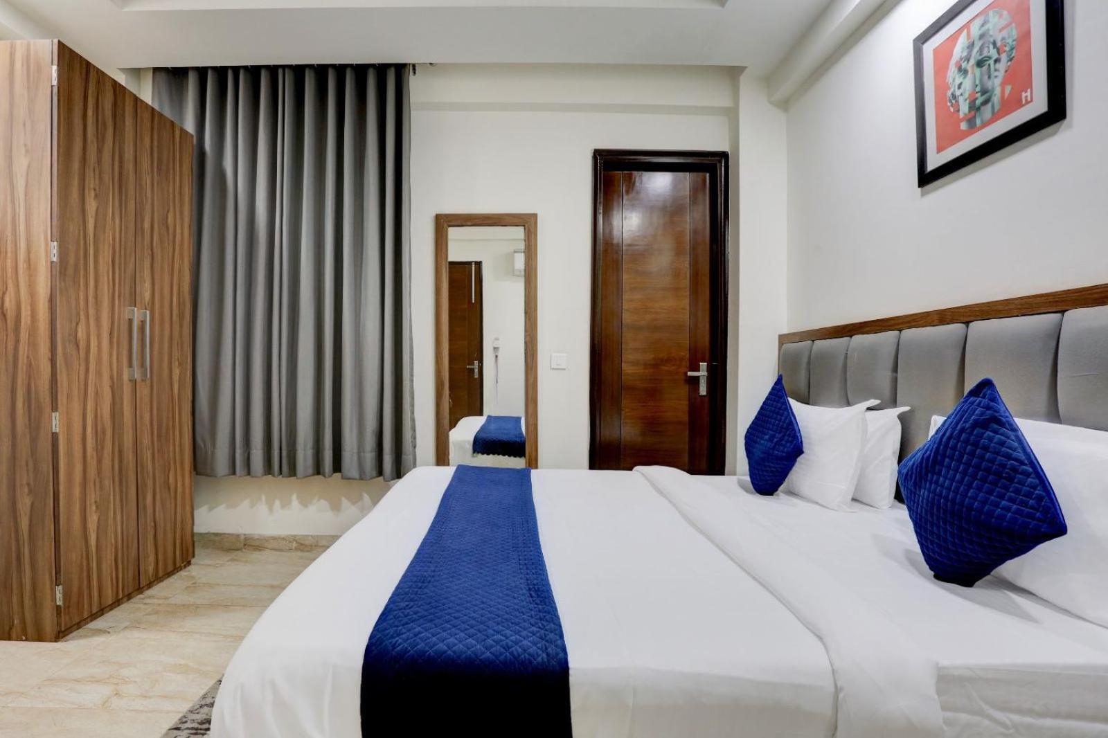 Hotel Greysky Medicity Gurgaon Dış mekan fotoğraf